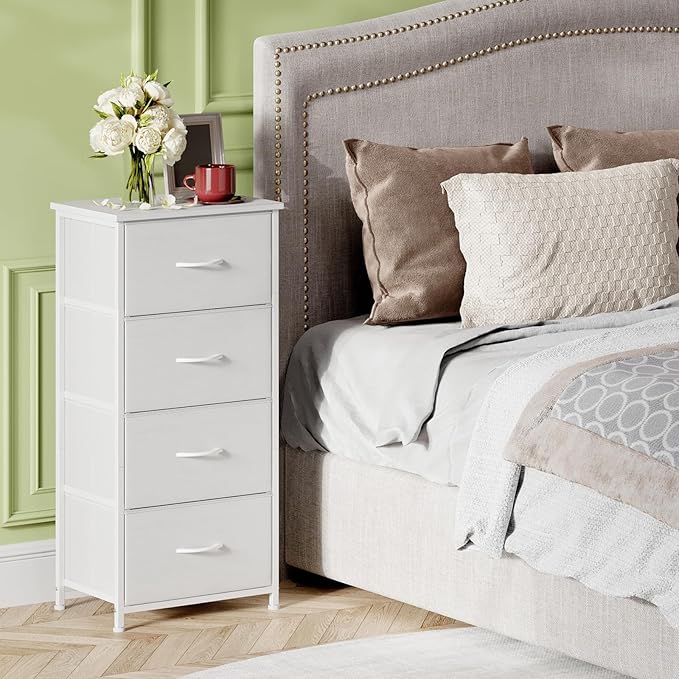 Somdot Dresser for Bedroom with 4 Drawers, Storage Organizer Chest of Drawers with Removable Fabric Bins for Closet Bedside L