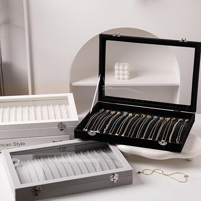 Frebeauty 15 Hooks Necklace Tray Velvet Neckalce Organizer with Clear Lid Lockable Necklace Holder Box Jewelry Organizer for 