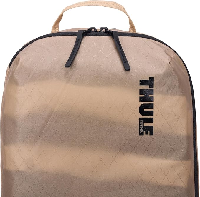 Thule Clean Dirty Packing Cube, Internal TPU Divider, Semitransparent Fabric, Easy to Pack, YKK Zippers