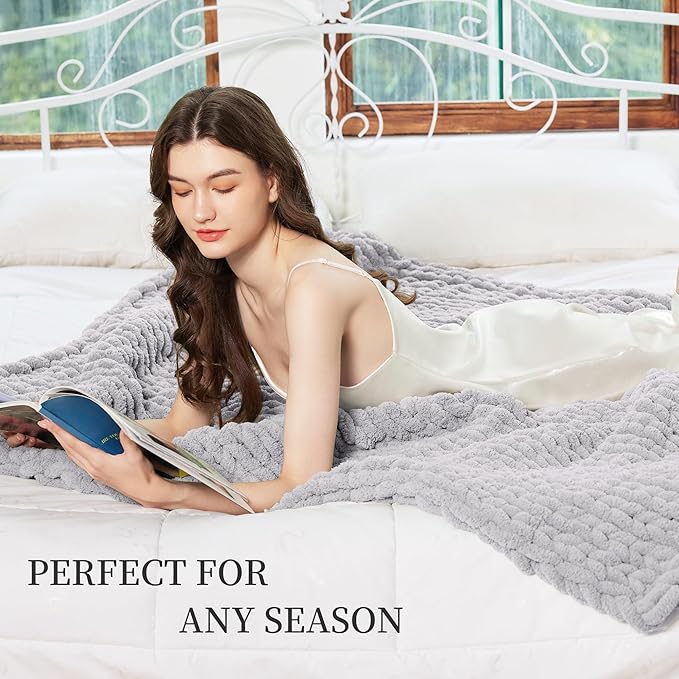 Admitrack Chunky Knit Blanket Throw, 100% Hand Knit Chenille Throw Blanket for Sofa & Home Decor, Soft and Cozy Knitted Throw
