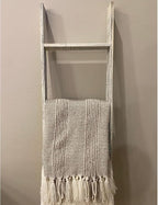 Blanket Ladder 5 Foot Fully Assembled | 60 Inch Rustic Reclaimed Wood Ladder for Blankets, Quilts, Towels, Throws, Decorative