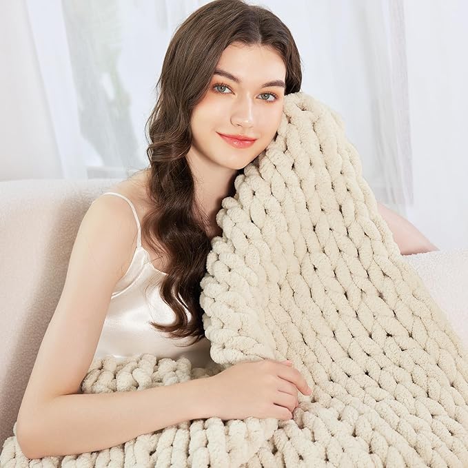 Admitrack Chunky Knit Blanket Throw, 100% Hand Knit Chenille Throw Blanket for Sofa & Home Decor, Soft and Cozy Knitted Throw
