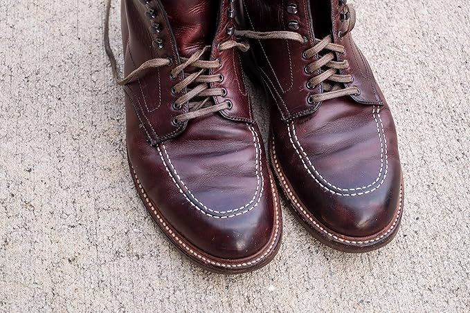 Venetian Imperial Leather Balm - Leather Conditioner for Shoes, Boots, Bags, Couches, & More- 4oz- Light Brown