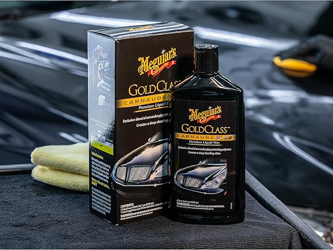 Meguiar's Gold Class Carnauba Plus Premium Liquid Wax Kit with Pure Carnauba Wax Blend and a Foam Applicator Pad for Keeping Glossy Paint Protected Like a Pro, 16 Oz Bottle (Pack of 2)