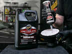 Meguiar's Professional DA Microfiber Finishing Wax D30101 - Pro Car Polish Removes Light Defects While Adding Protection, Ideal for Use on DA Microfiber Finishing Disc and DA Polisher, 128 Oz, 1 Gal