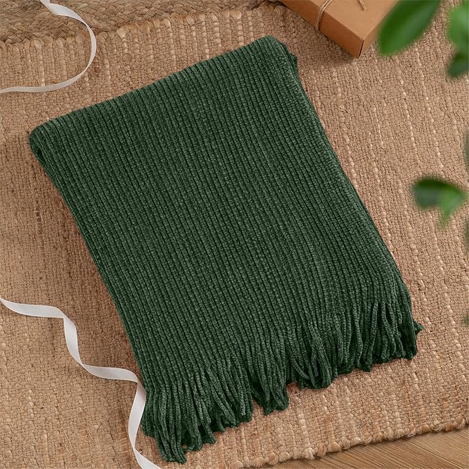 BATTILO HOME Dark Green Throw Blanket for Couch, Soft Chenille Knit Throws with Tassels for Home Decor, Christmas Green Throw