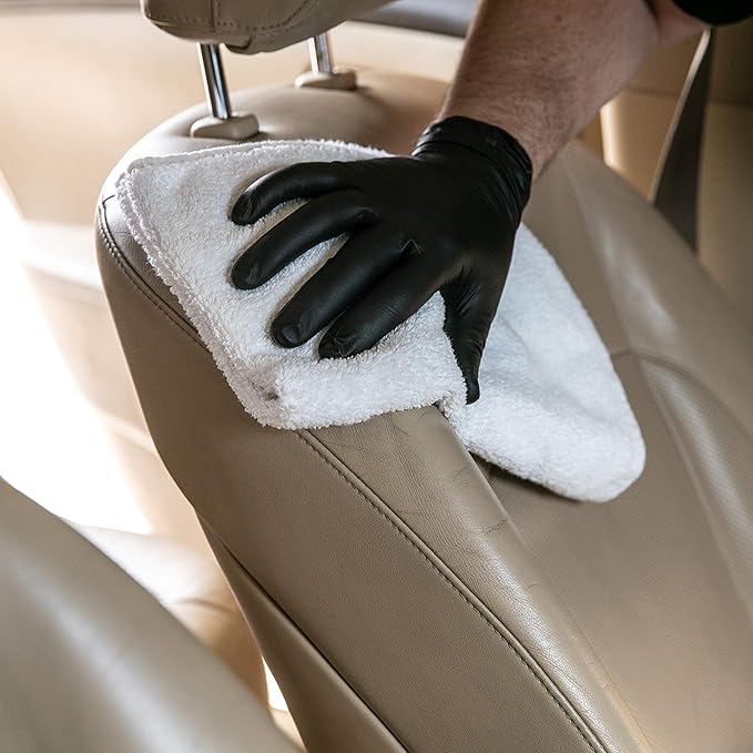 Meguiar's Professional Leather Cleaner & Conditioner D18001-1 Gallon Leather Cleaner & Conditioner Specifically Formulated fo