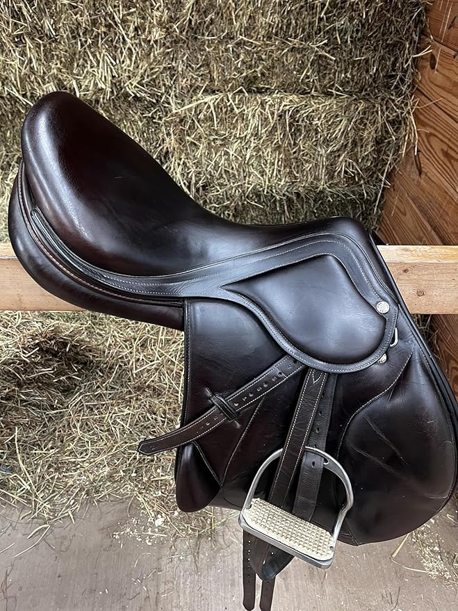 Track Edition Natural Leather Conditioner & Cleaner