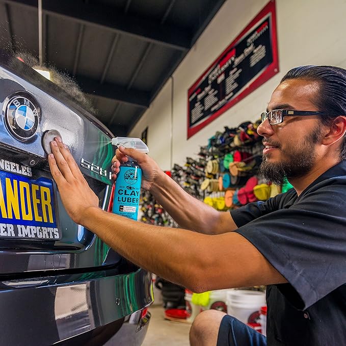 Chemical Guys Clay Bar Kit, Medium Duty with Luber Synthetic Lubricant – Removes Embedded Dirt, Restores Smooth Paint, Preps for Wax and Sealant - Safe for Cars, Trucks, SUVs, 16 oz, 2 Items